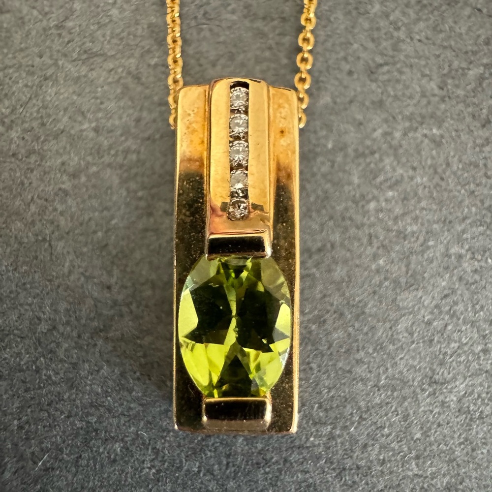 Midas 14K Gold Necklace with Peridot & Diamond Pendant - Picture 9 of 11